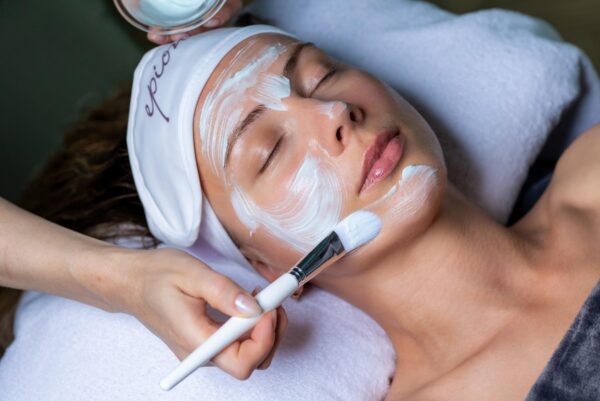 EPIONCE DEEP CLEANSING FACIAL TREATMENT 60 MIN
